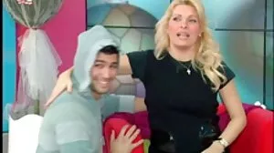 Hardcore MILF anal action riktig svensk porr med en långbensmodell Gia Dimarco