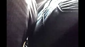 Ensam rödhårig brud svensk porn Alexsis Faye visar upp sina enorma meloner
