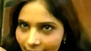 Cherry Kiss och Angelika Grays jävlas svensk xxx med stora hårda kukar
