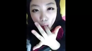 Asiatisk med svensk hd porr ganska små bröst Lady Dee njuter av analsex