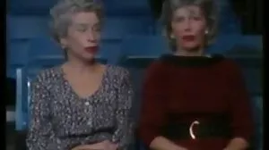 Bubble butt xxx svenska tjejer babe Bambi Brooks blir knullad av en äldre man