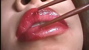 Extremt stor kuk svensk pornhub för en sexberoende bystig blondin Amber Jayne