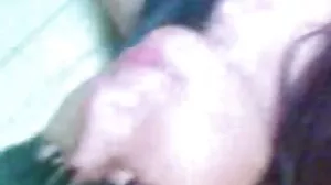 Den vackra tonåringen Chanel Shortcake njuter av morgonridning på kuk svenska amatörer porn