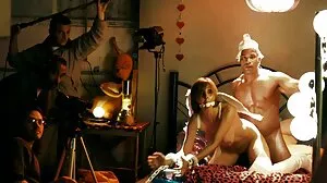 Sexälskande svenska porr tjejer Brandi Love vet hur man ger ett perfekt avsugning